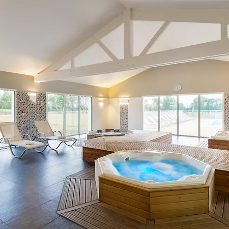 Lagrange Le Village De La