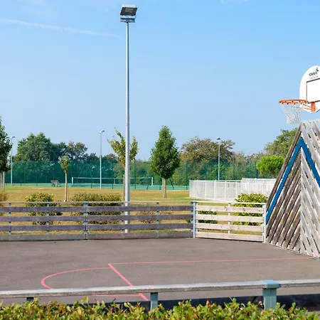 Lagrange Le Village De La