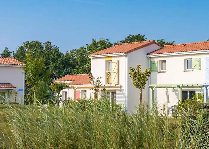 Lagrange Le Village De La 홀리데이파크 3*