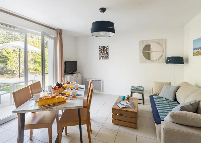 Lagrange Le Village De La