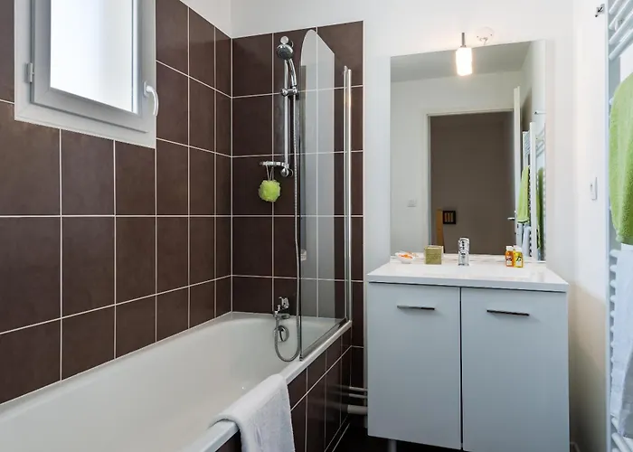 Lagrange Le Village De La 3*